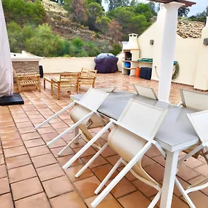 Arqueros Jacarandas Apartment Benahavis